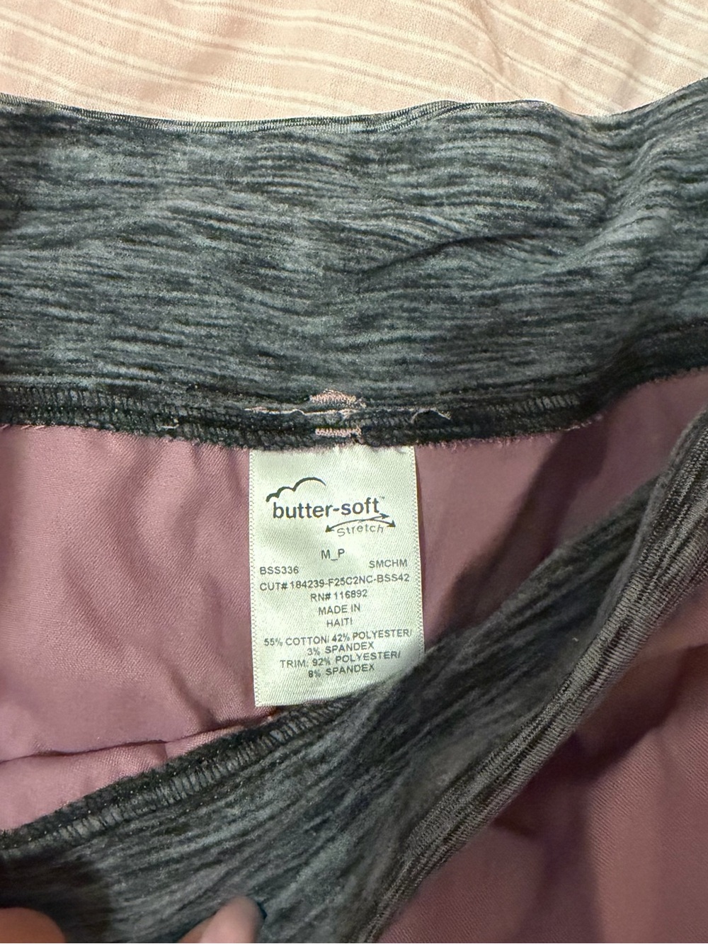 Scrubs bundle - Picture 3 of 9